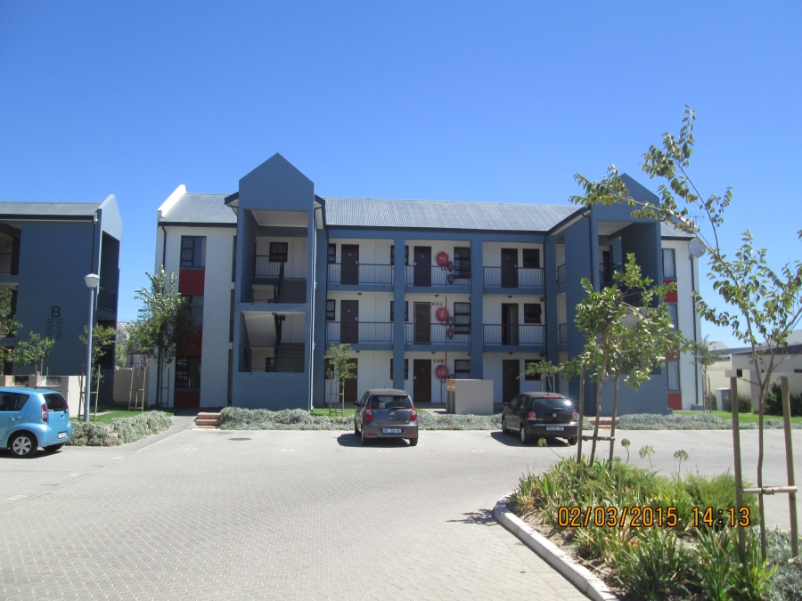 To Let 1 Bedroom Property for Rent in Buh Rein Estate Western Cape